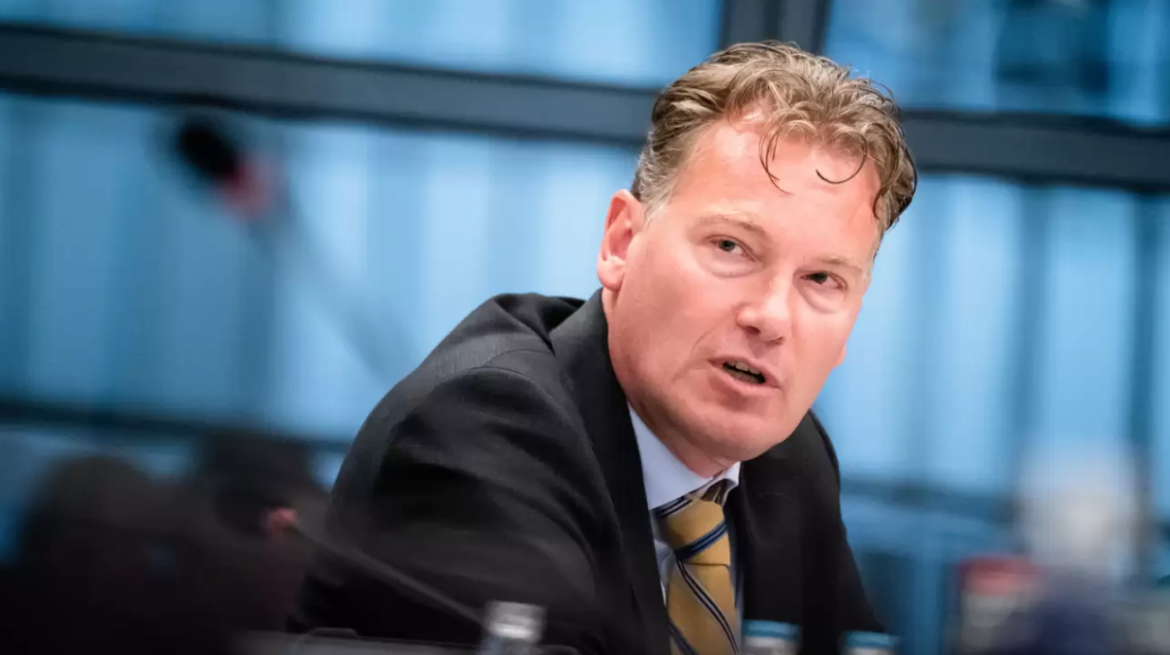 Dutch Official of CPB Netherlands Bureau for Economic Policy Analysis Wants Cryptocurrencies Banned