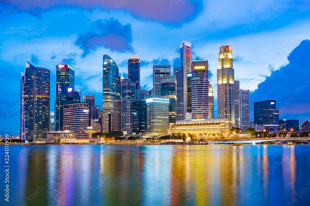 Singapore Investors Shift Away From Crypto But Pour Money into Blockchain